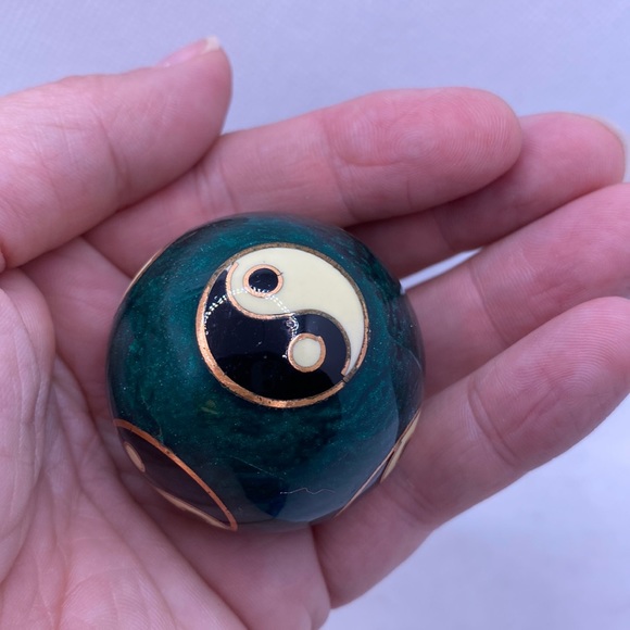 Chinese Large Musical Baoding Balls Stress Relief Relaxation Asian with Case - Picture 11 of 11